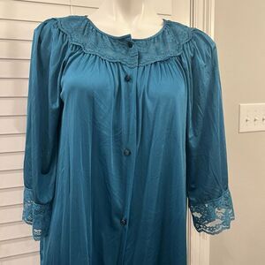 Vintage Gilead Women’s Nightgown Lace Button Front Nylon Blue Size Small